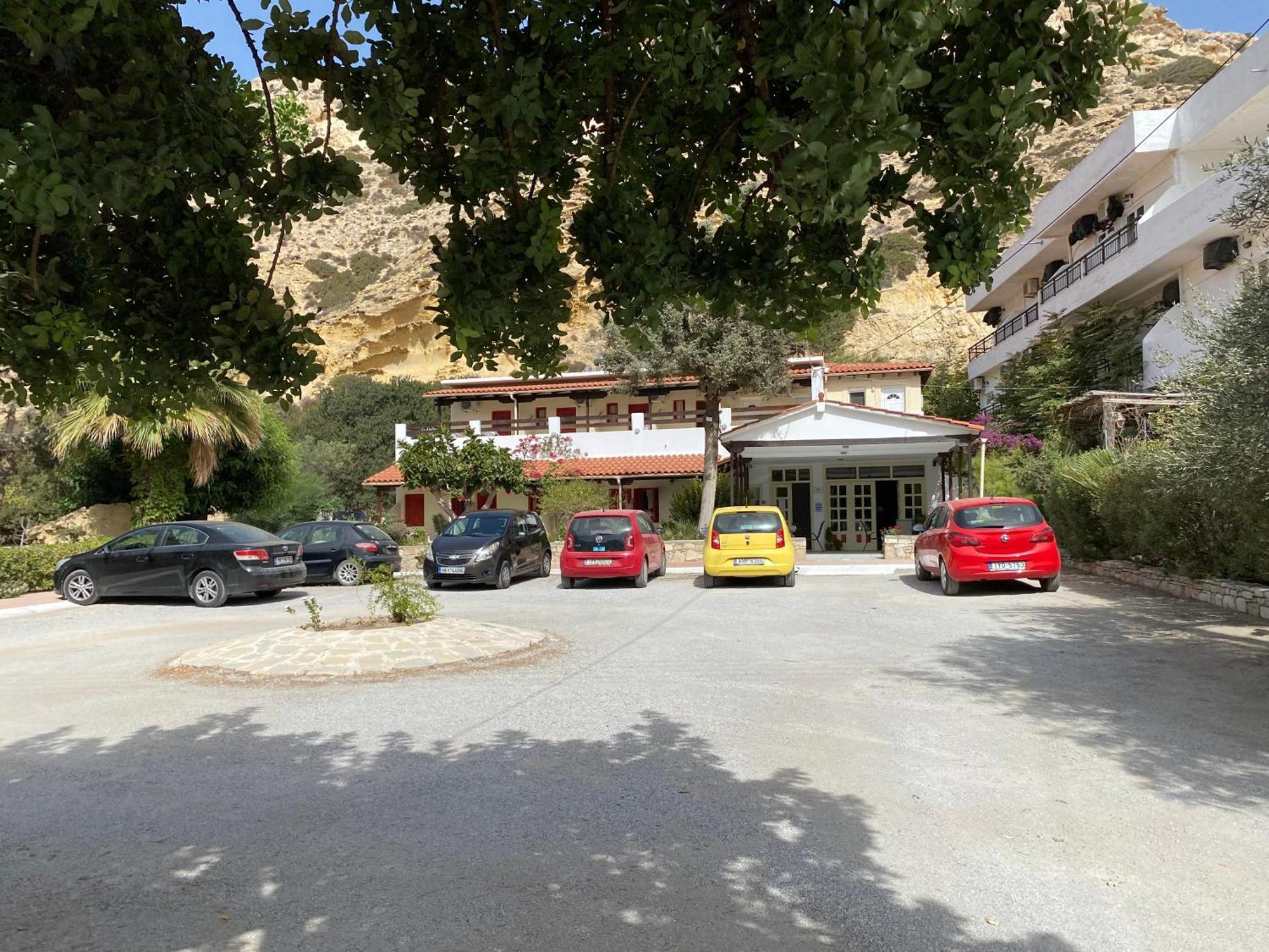 Pension Romantika Matala Esterno foto