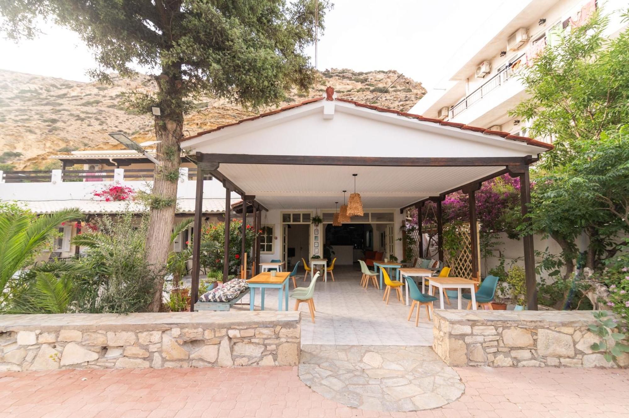 Pension Romantika Matala Esterno foto